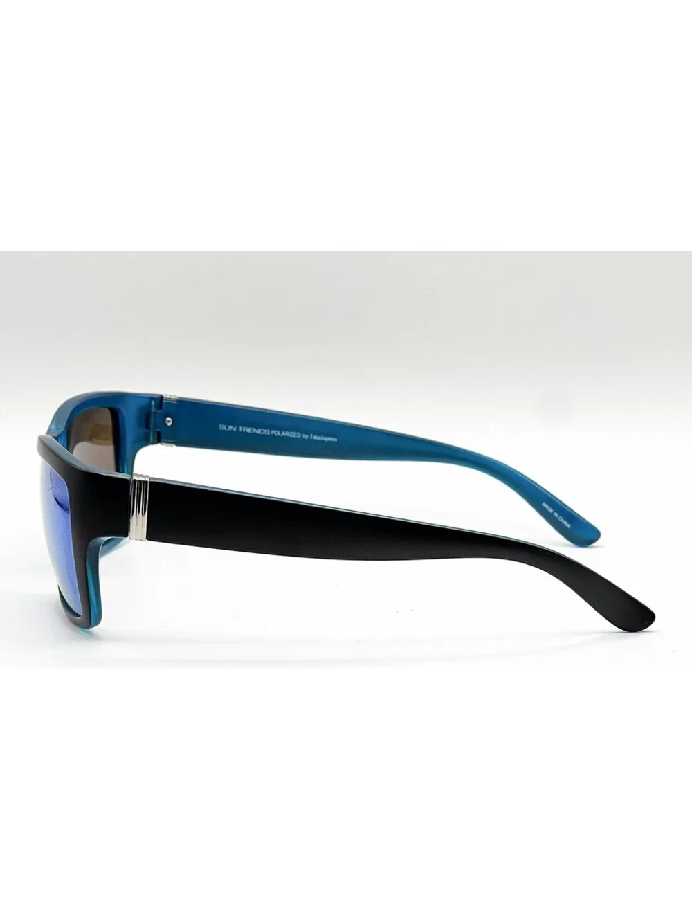 Sun Trends ST172 Black Rectangle Authentic Sunglasses 57-15-138
